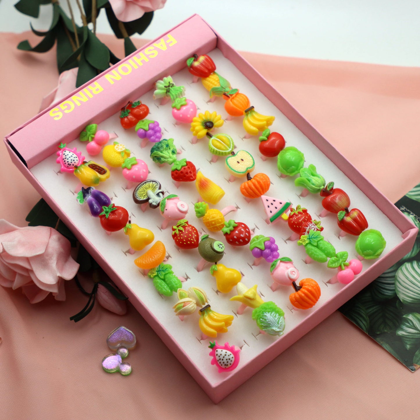 Korean Cartoon 50 pcs Resin Ring Acrylic Children's Toys Plastic Ring Girl Gifts
